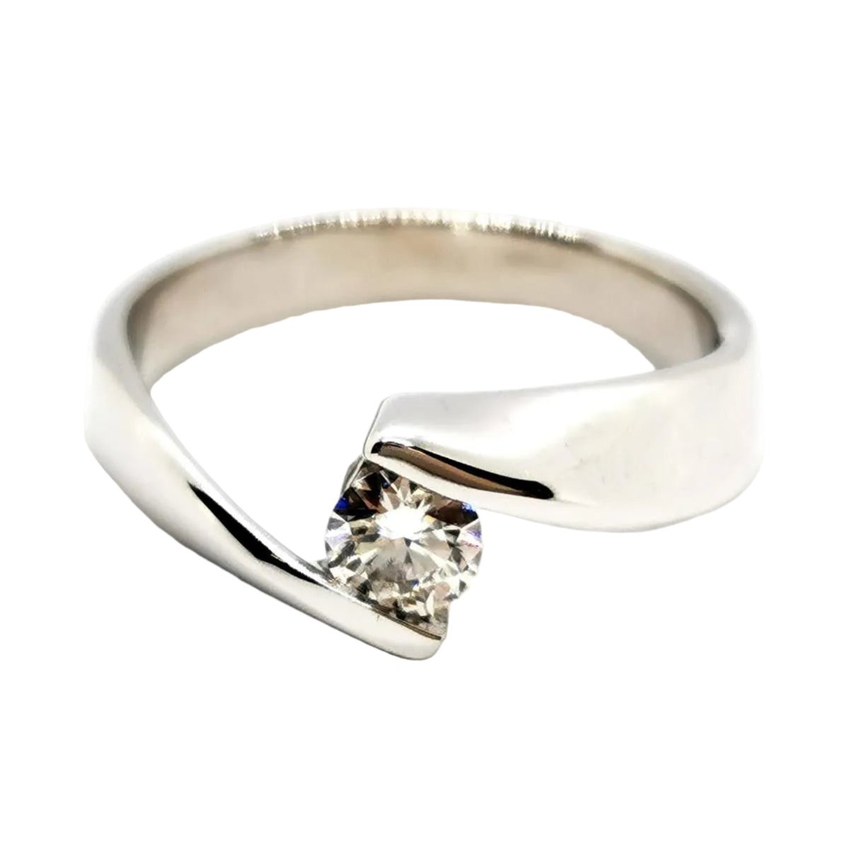 Bague Solitaire en or blanc et diamant - Castafiore