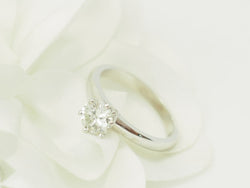 Bague Solitaire en or blanc et diamant - Castafiore