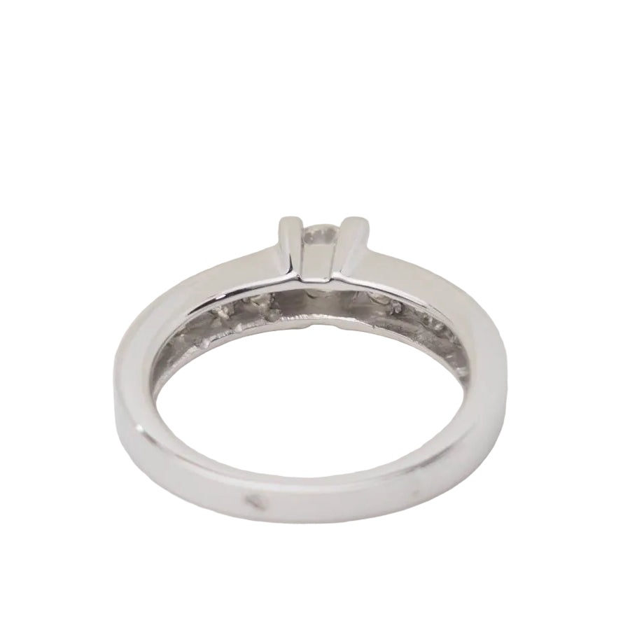 Bague solitaire en or blanc et diamant de 0,28 ct - Castafiore