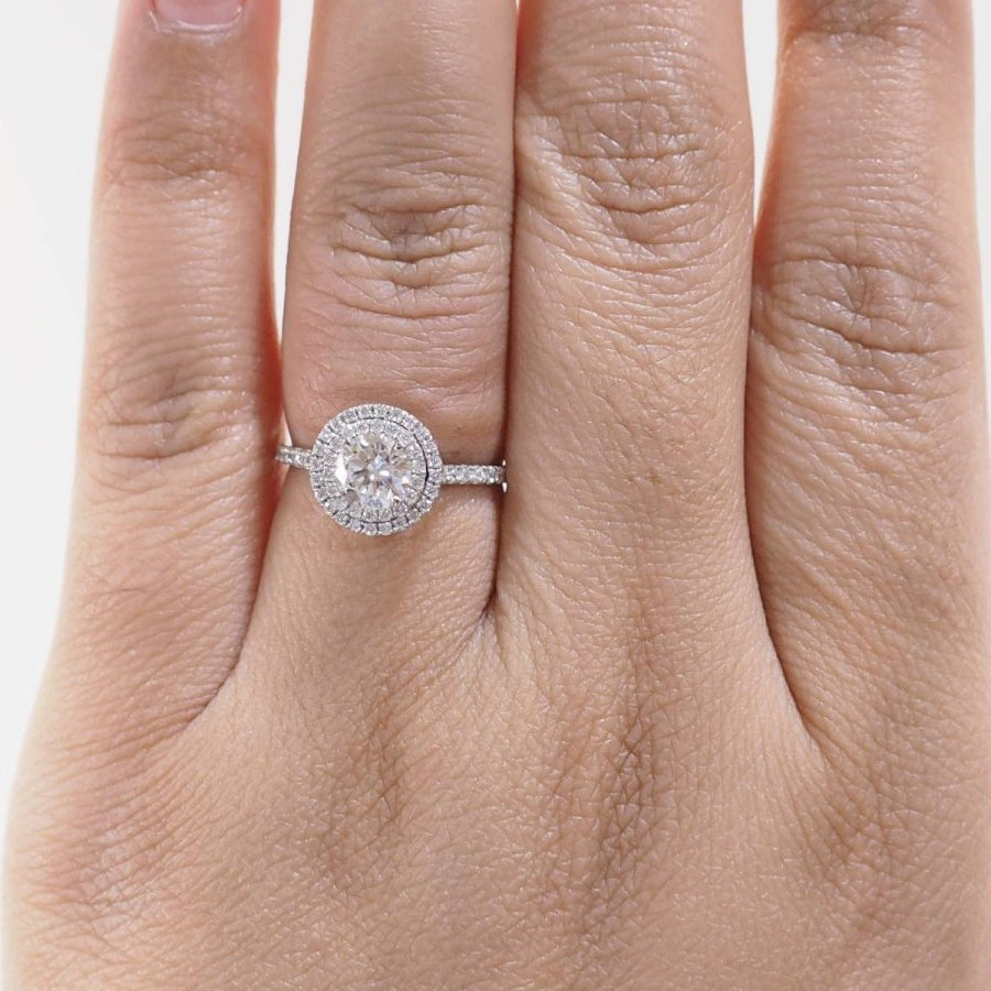 Bague solitaire en or blanc et diamants 0.72ct - Castafiore