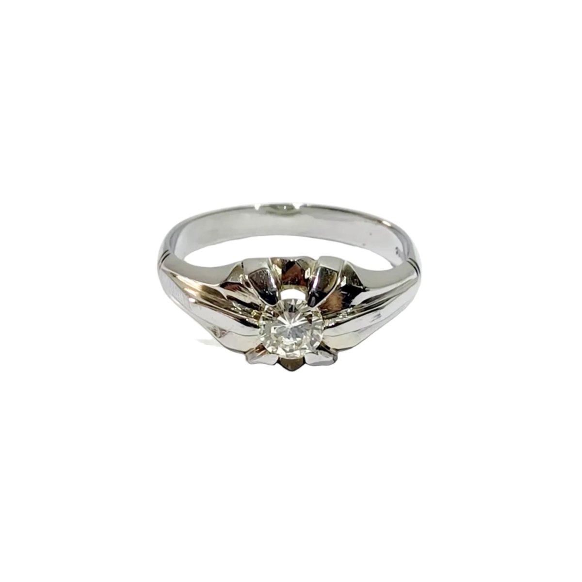 Bague Solitaire en or blanc et diamants - Castafiore