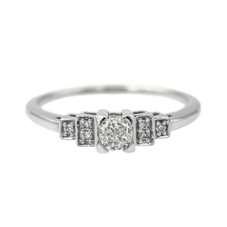 Bague Solitaire en or blanc et diamants - Castafiore