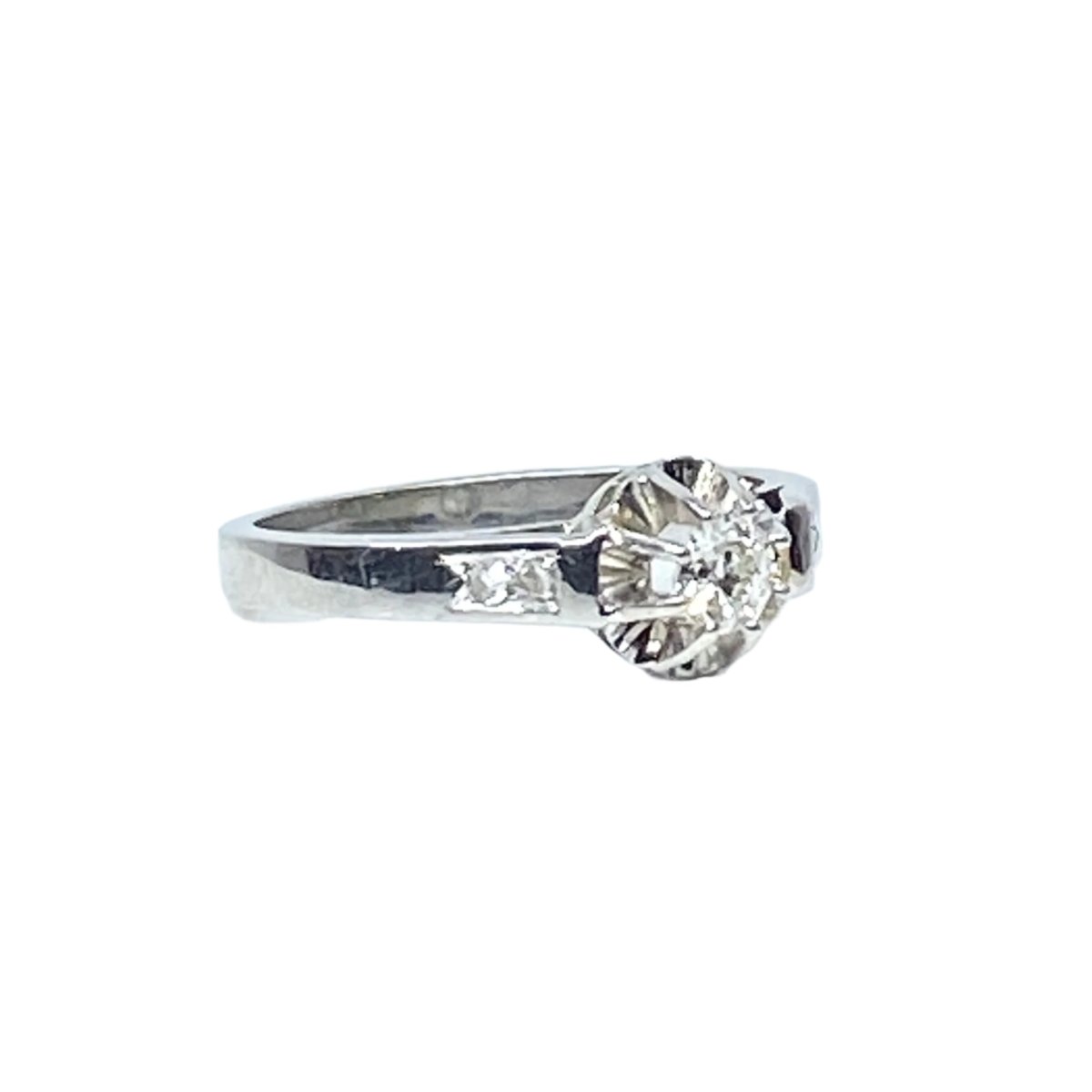 Bague Solitaire en or blanc et diamants - Castafiore