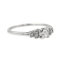 Bague Solitaire en or blanc et diamants - Castafiore