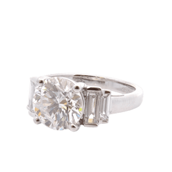 Bague Solitaire en or blanc et diamants - Castafiore