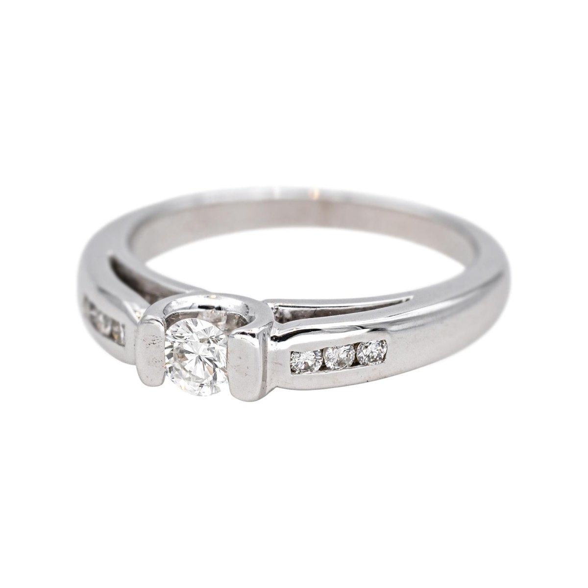 Bague Solitaire en or blanc et diamants - Castafiore