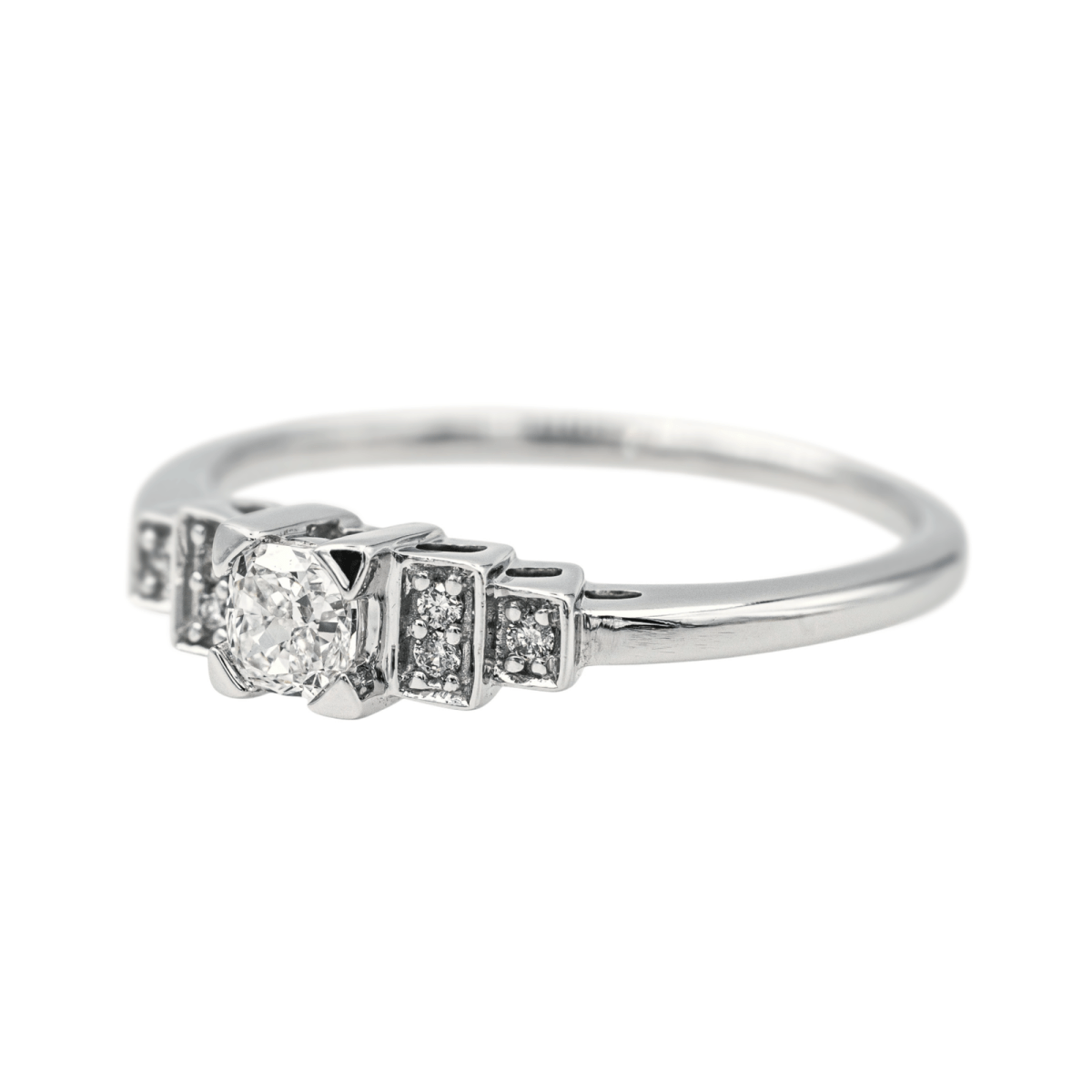 Bague Solitaire en or blanc et diamants - Castafiore