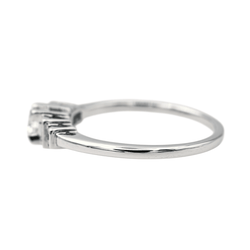 Bague Solitaire en or blanc et diamants - Castafiore