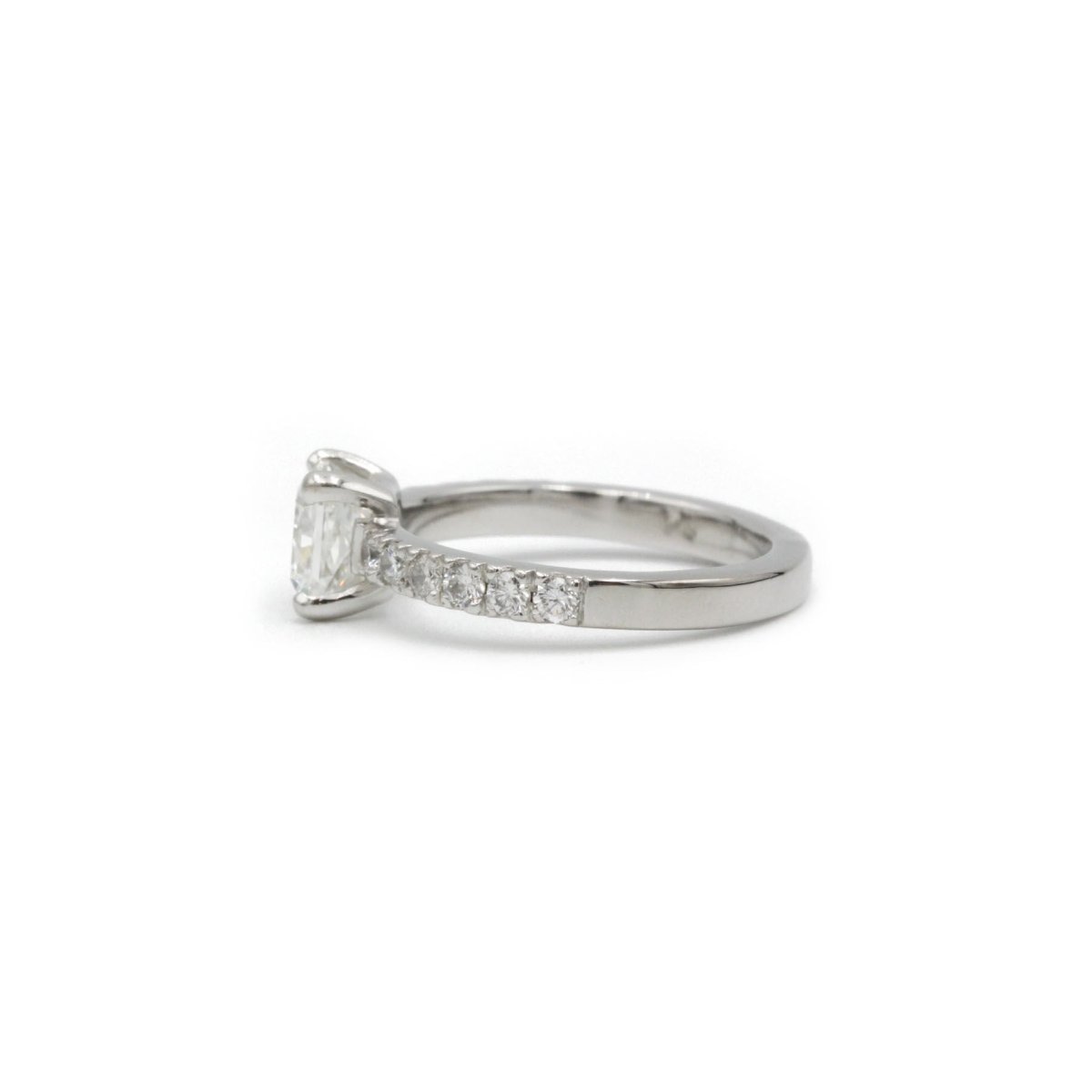 Bague Solitaire en or blanc et diamants - Castafiore