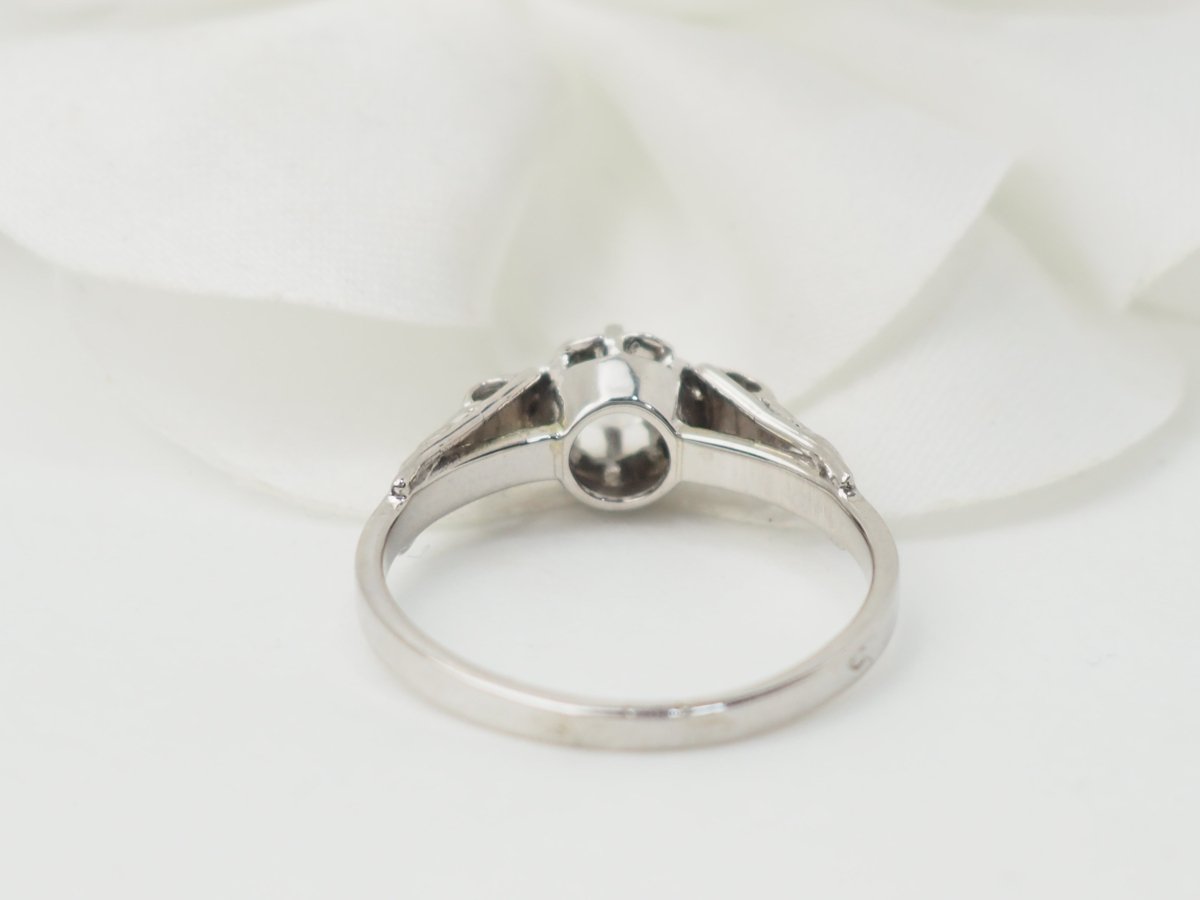 Bague solitaire en or blanc et platine, diamant 0,23ct - Castafiore