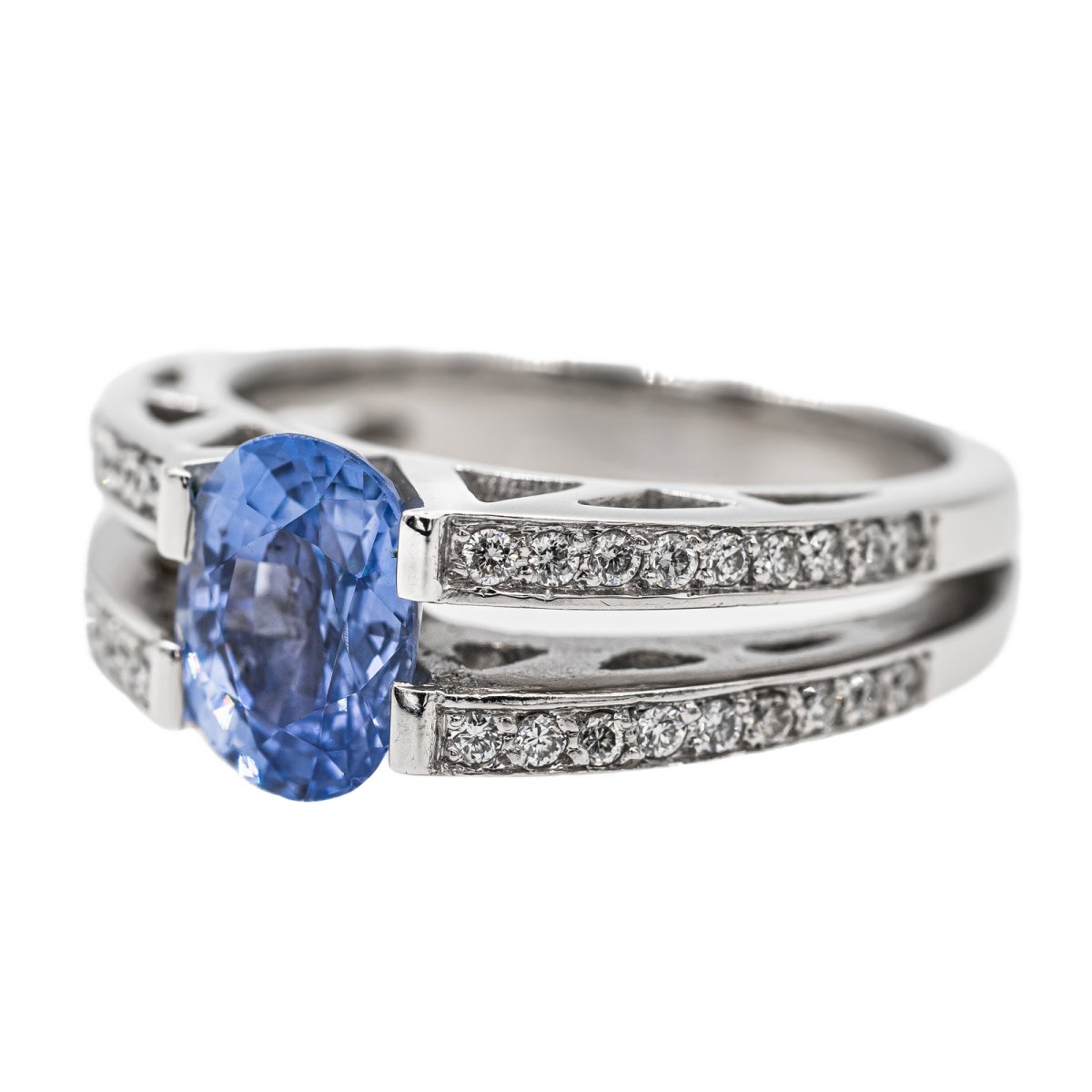 Bague Solitaire en Or blanc et Saphir - Castafiore