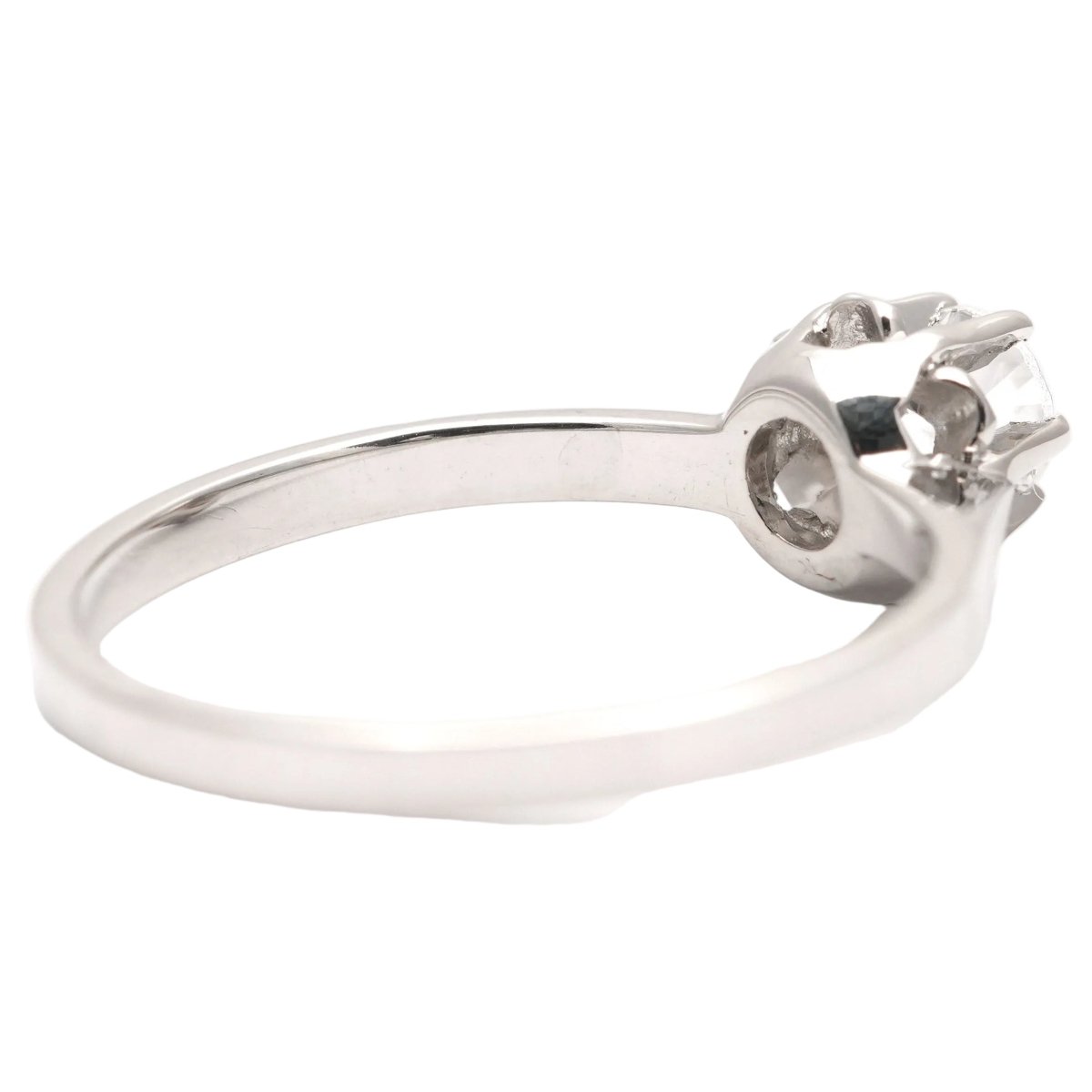 Bague Solitaire en or blanc et saphir - Castafiore