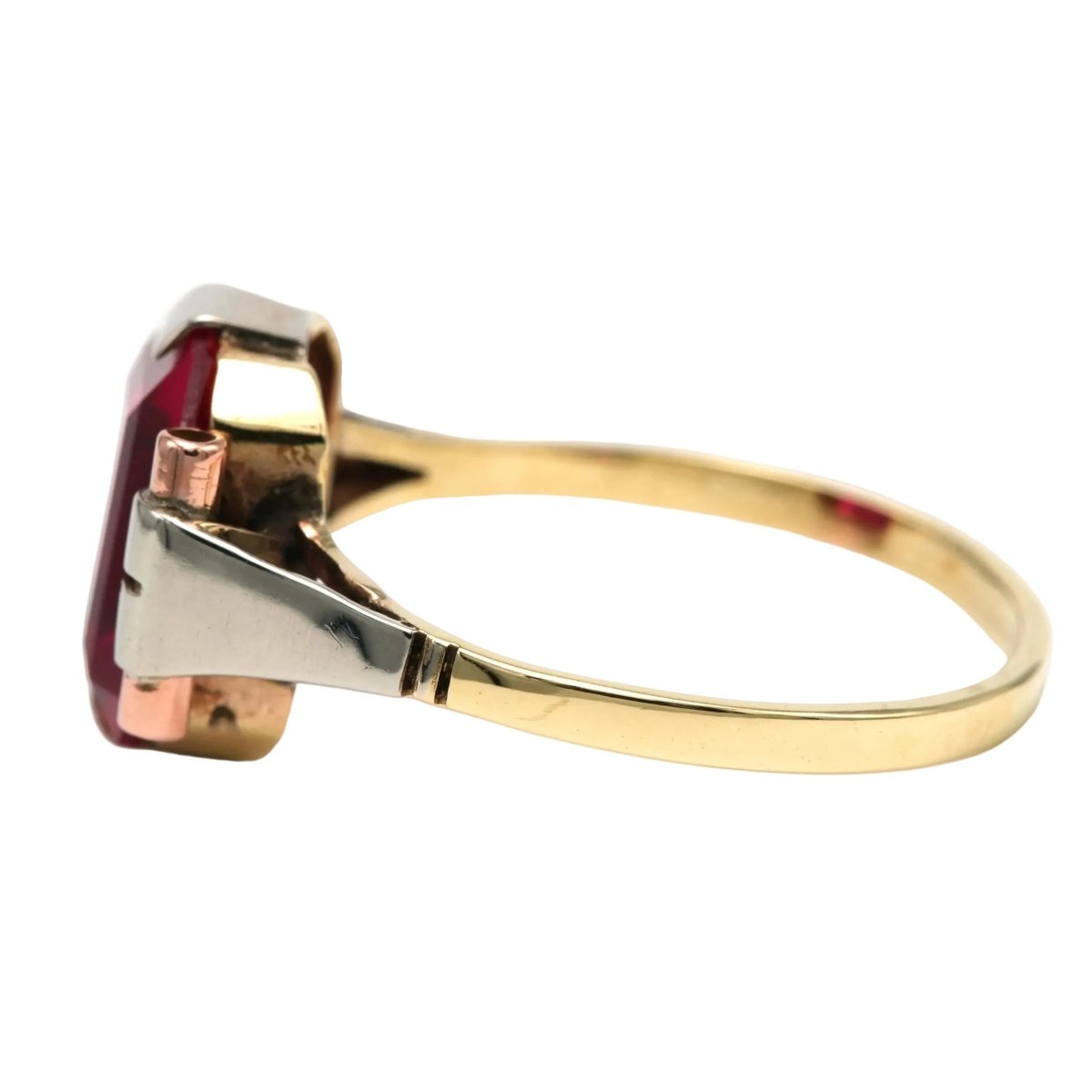Bague Solitaire en or blanc, or jaune et rubis - Castafiore