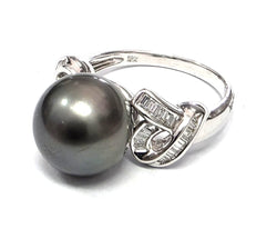 Bague Solitaire en or blanc, perle et diamants - Castafiore