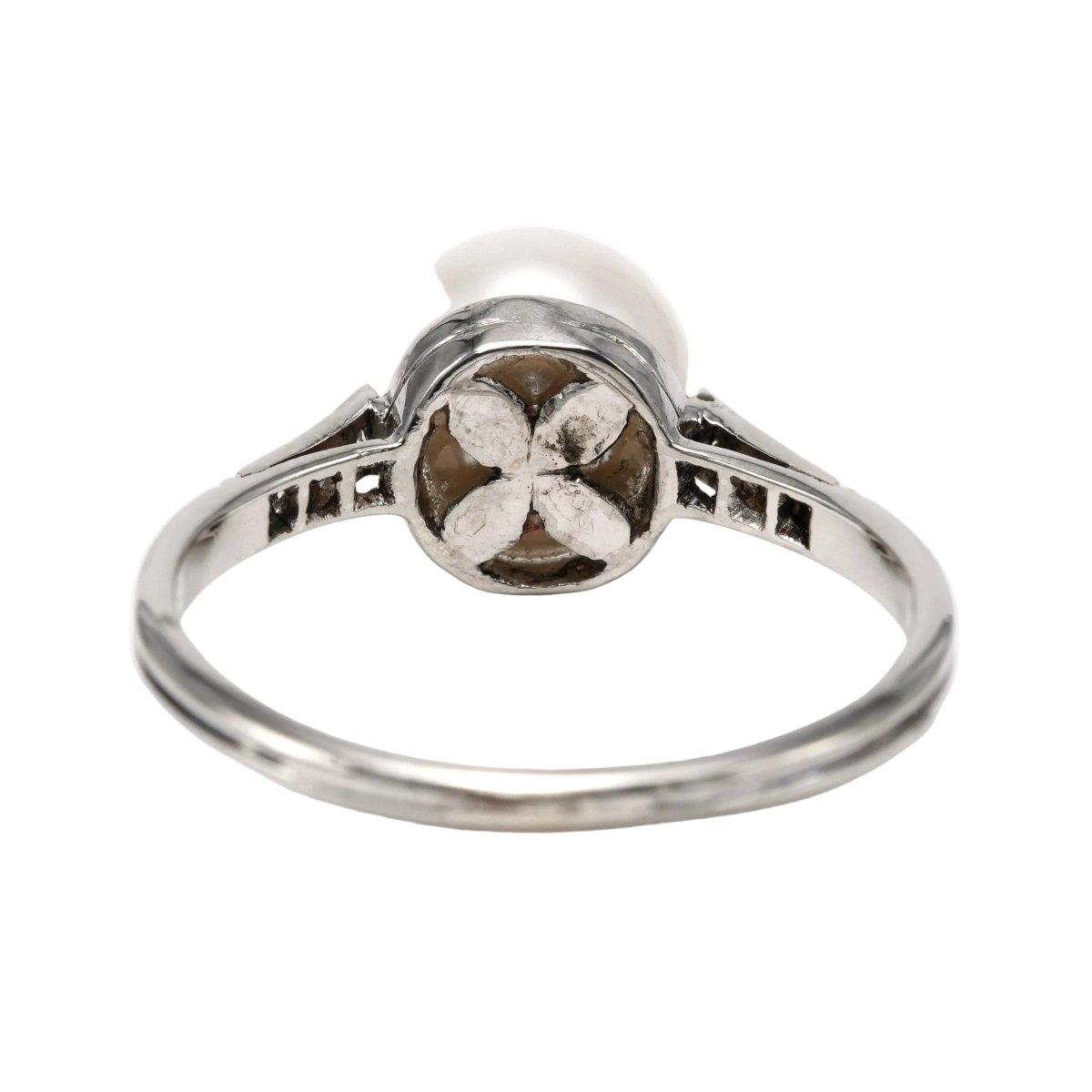 Bague Solitaire en or blanc, perle et diamants - Castafiore