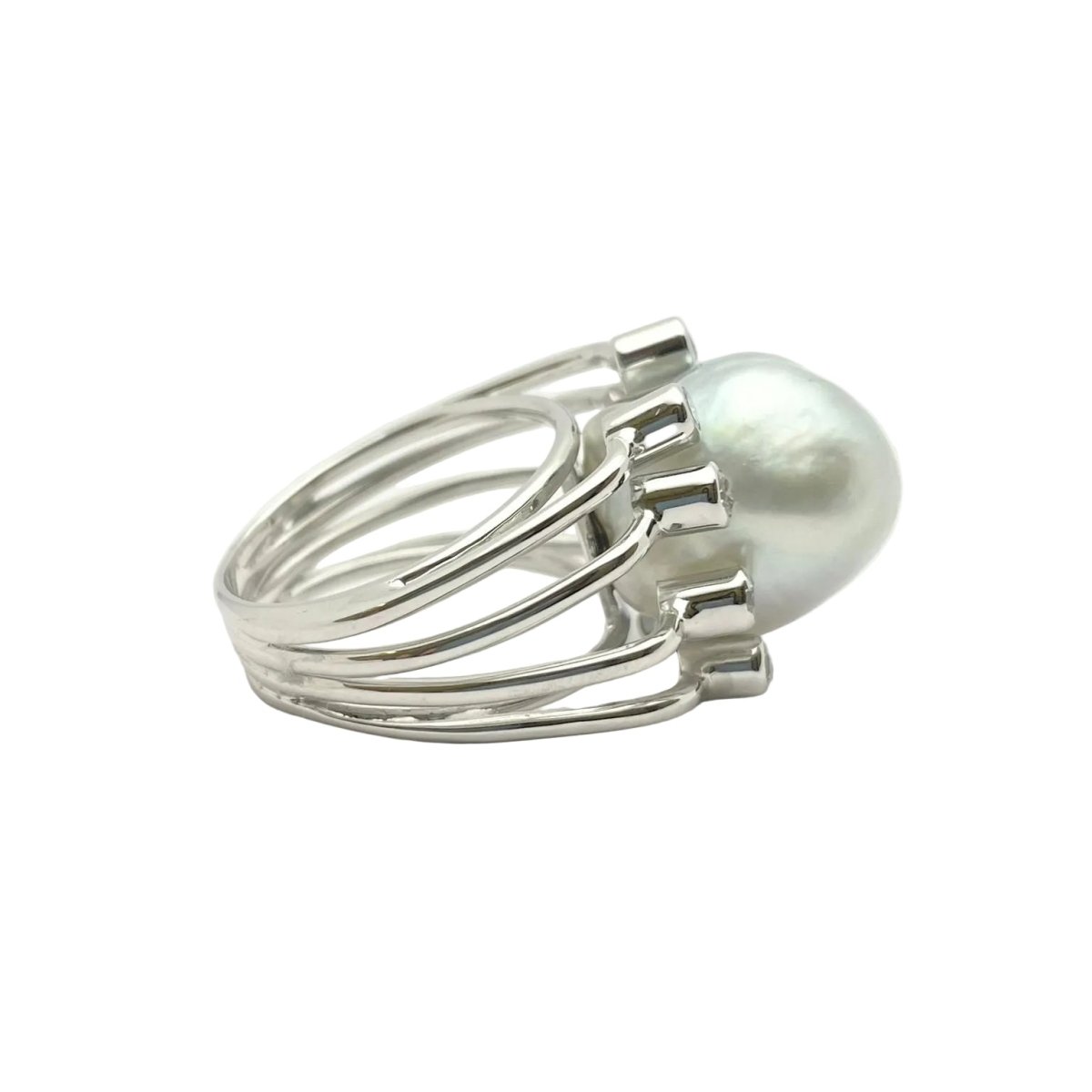 Bague Solitaire en or blanc, perle et diamants - Castafiore