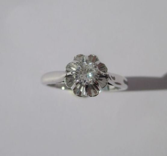 Bague Solitaire en or blanc, platine, et diamant - Castafiore