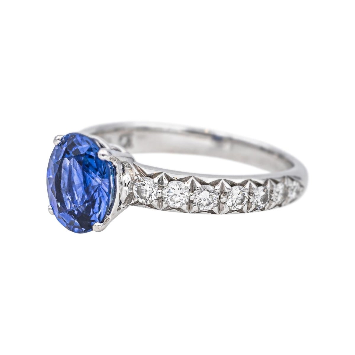Bague Solitaire en or blanc, saphir et diamants - Castafiore