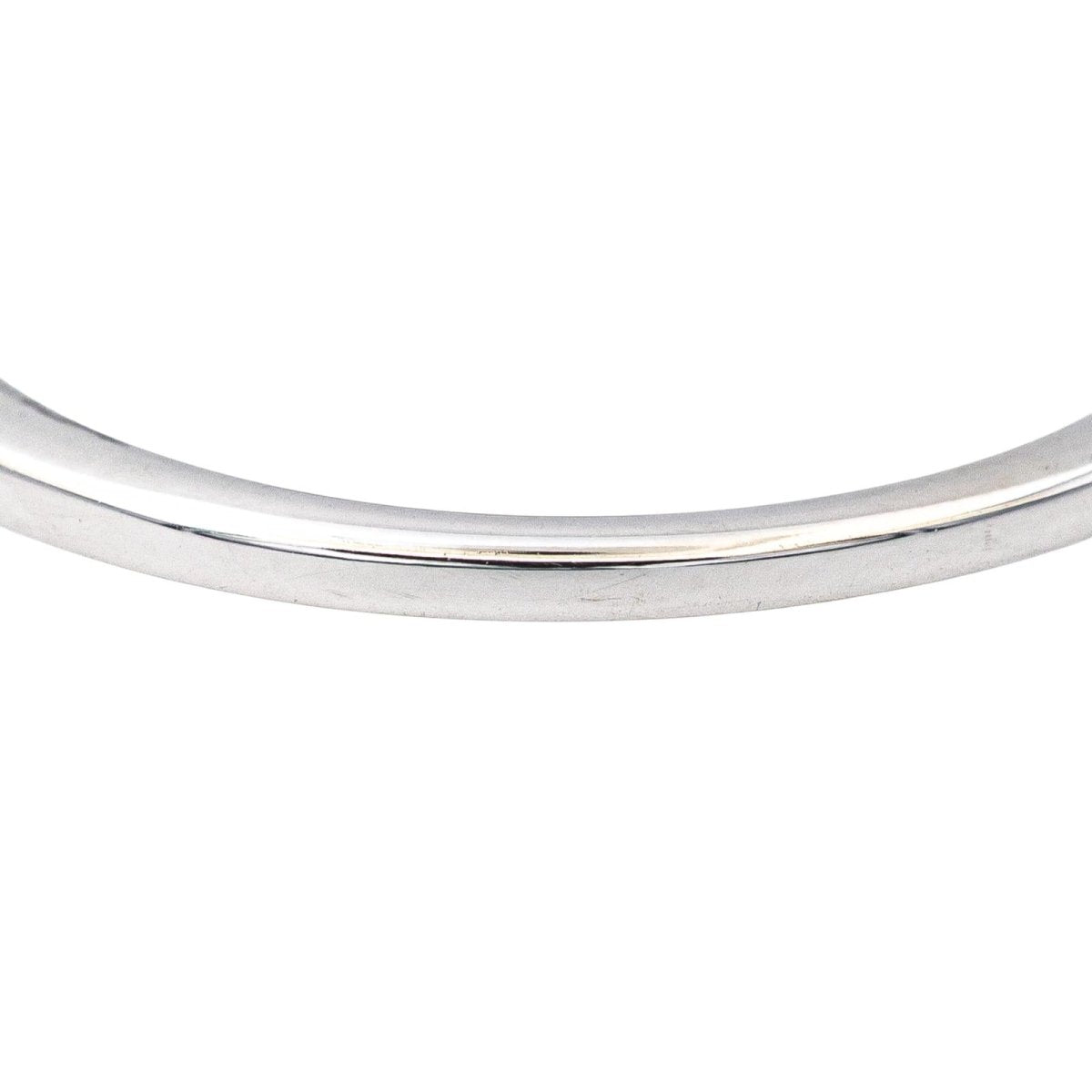 Bague Solitaire en or blanc, saphir et diamants - Castafiore