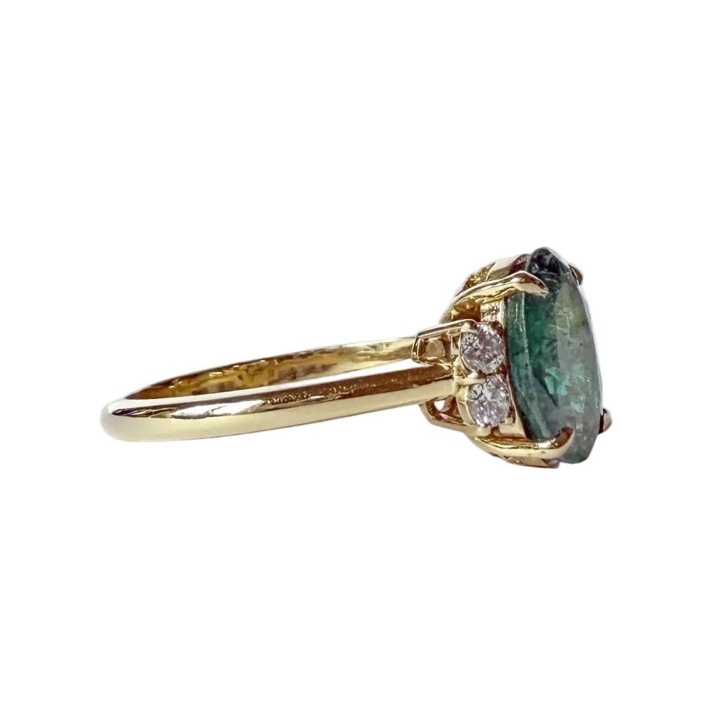 Bague Solitaire en or jaune, émeraude et diamants - Castafiore