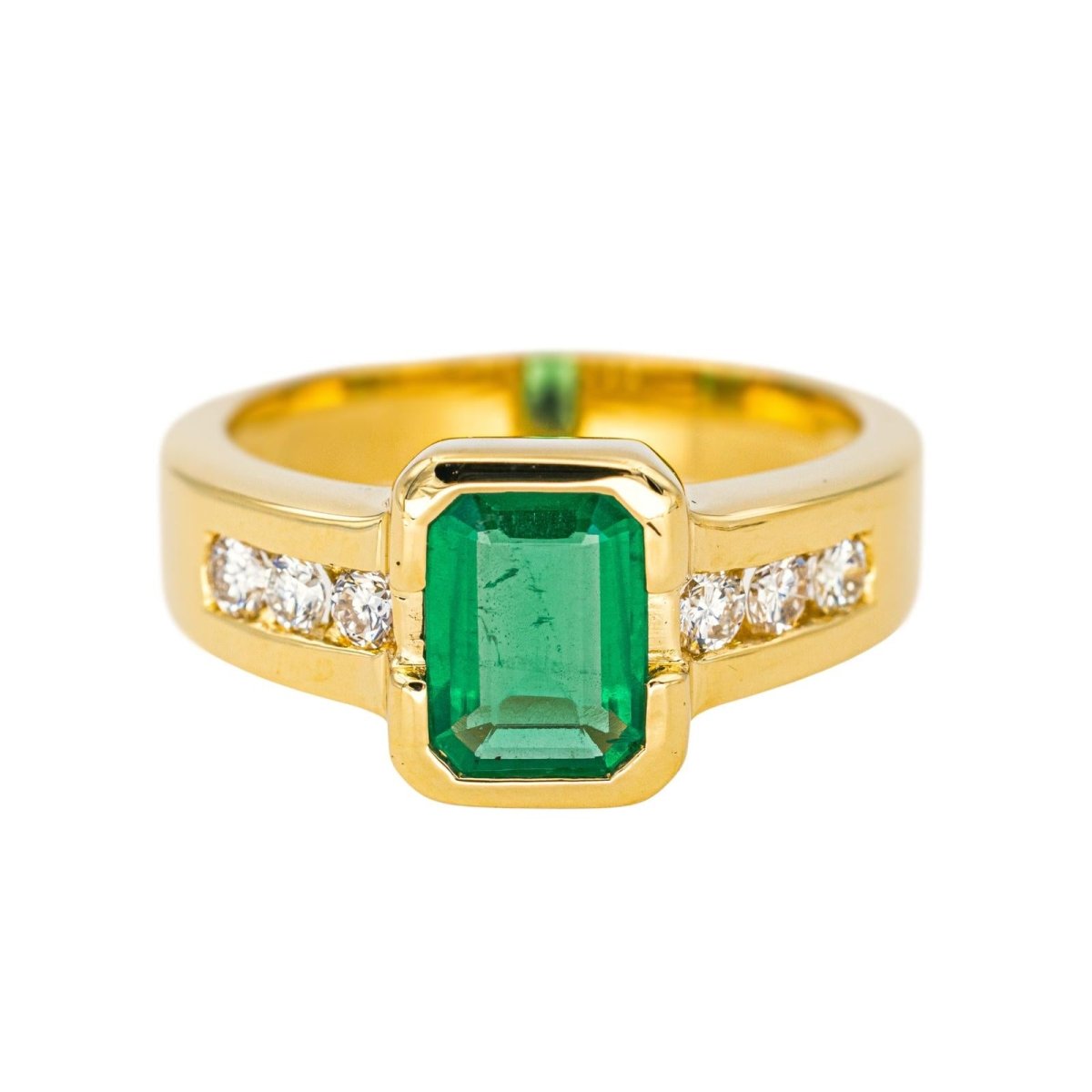 Bague Solitaire en or jaune, émeraude et diamants - Castafiore