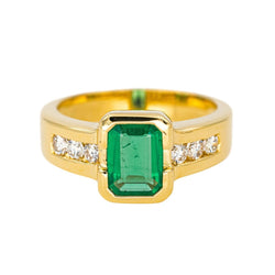 Bague Solitaire en or jaune, émeraude et diamants - Castafiore