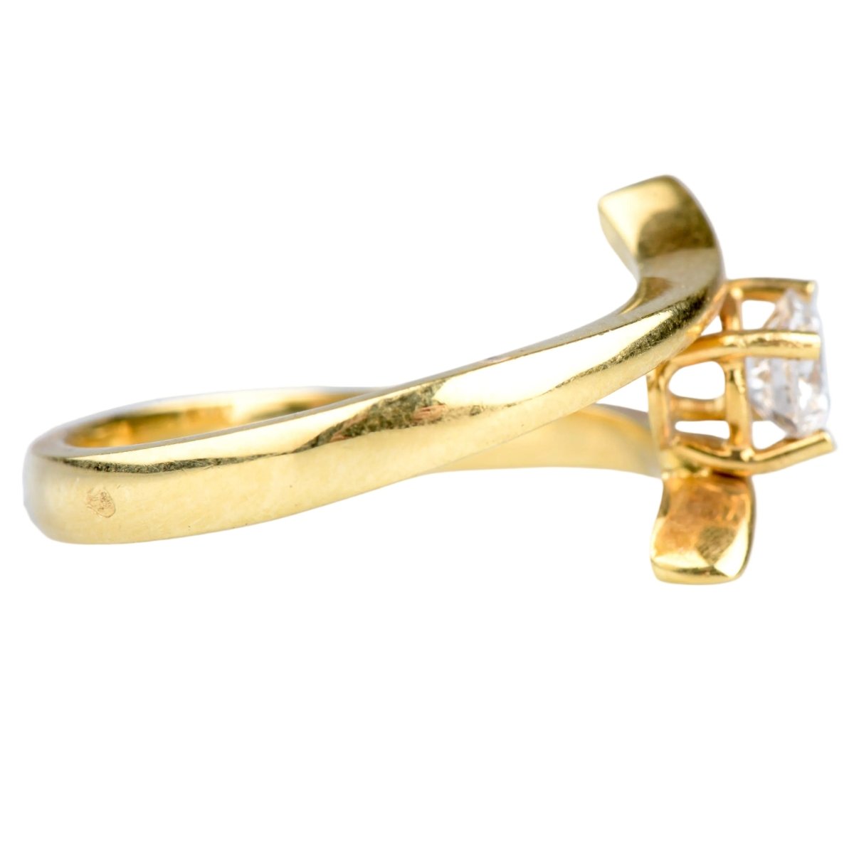 Bague Solitaire en or jaune et diamant - Castafiore