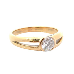 Bague Solitaire en or jaune et diamant - Castafiore