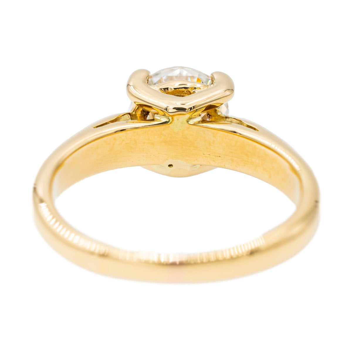 Bague solitaire en or jaune et diamant - Castafiore