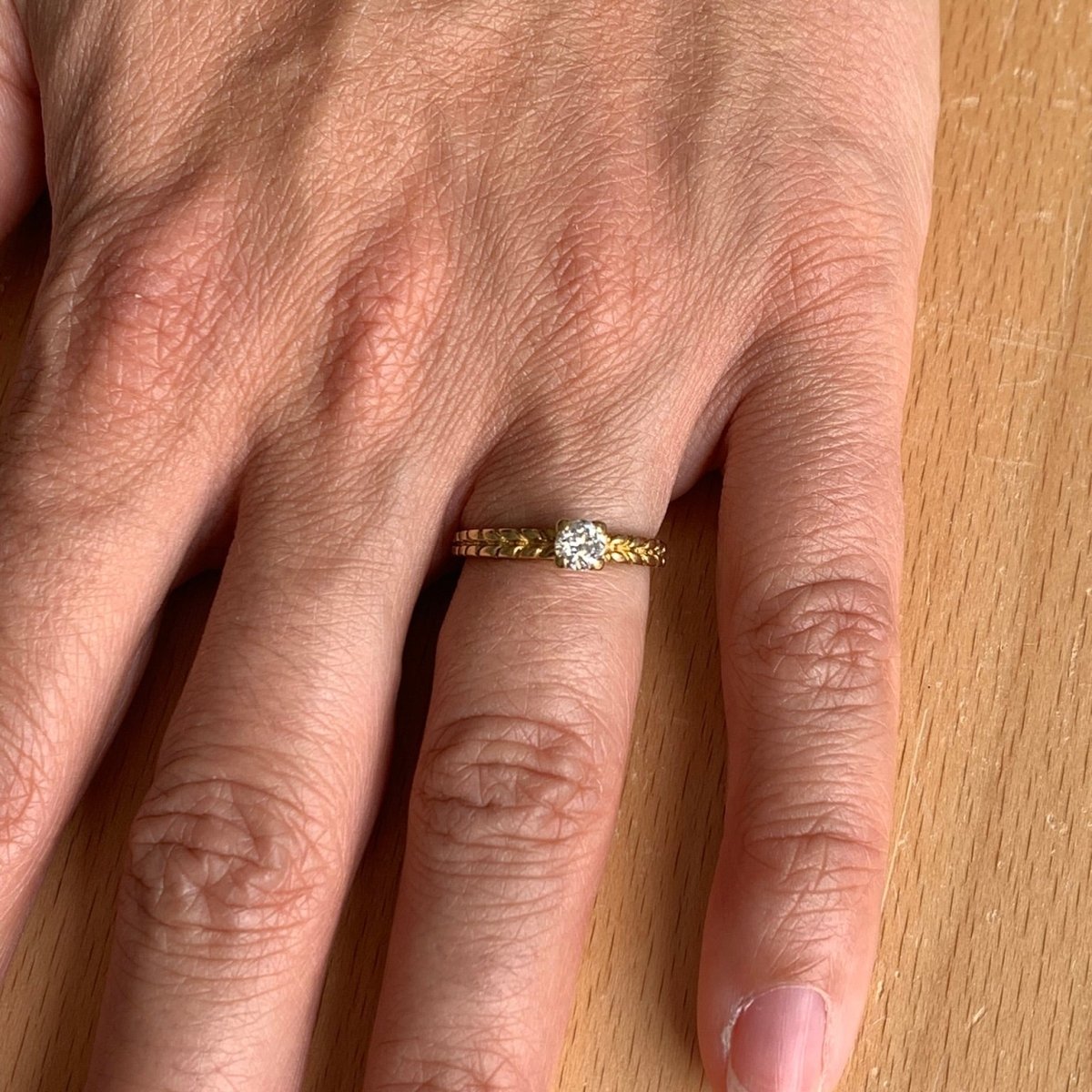 Bague Solitaire en or jaune et diamant - Castafiore