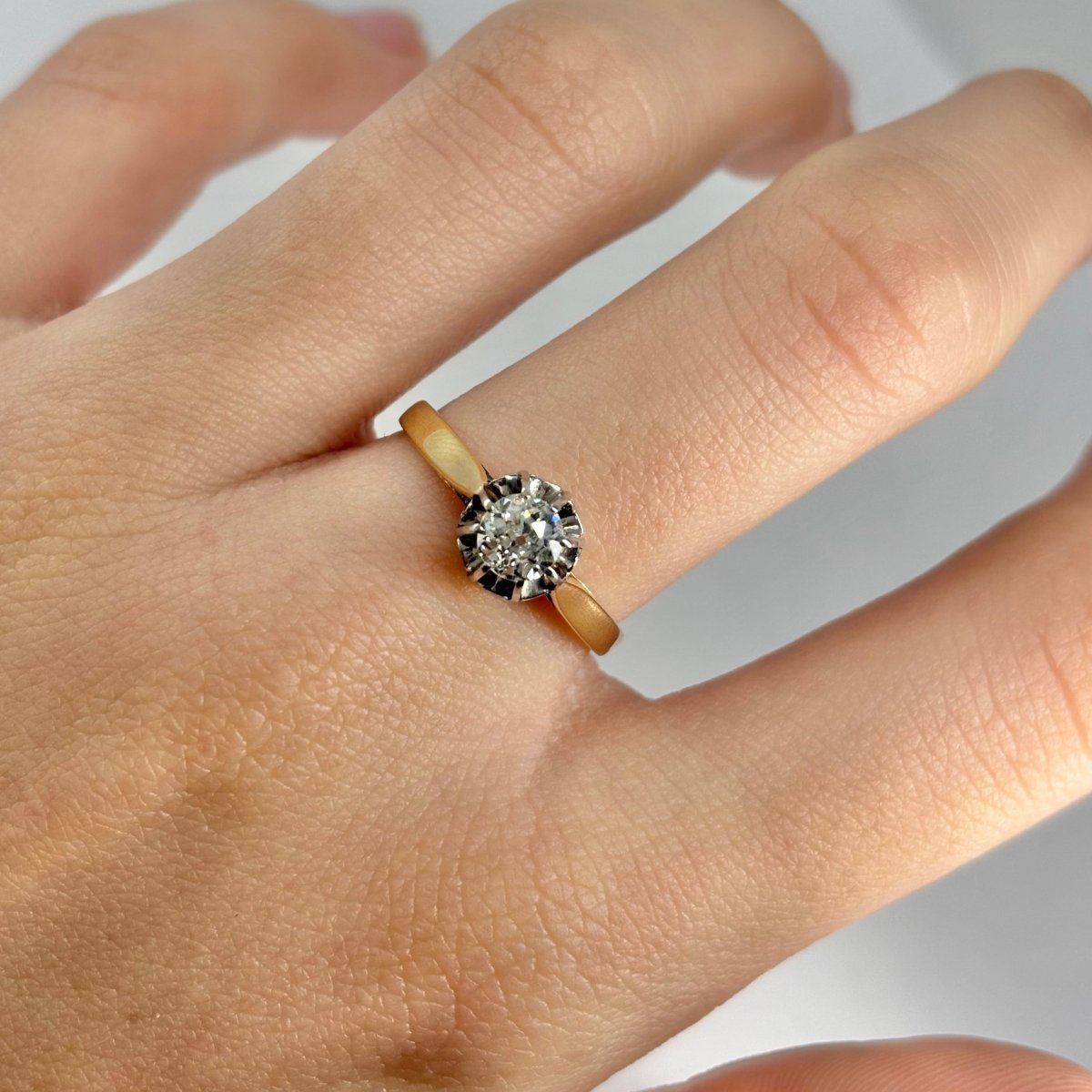 Bague Solitaire en or jaune et diamant - Castafiore