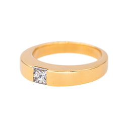 Bague Solitaire en or jaune et diamant - Castafiore