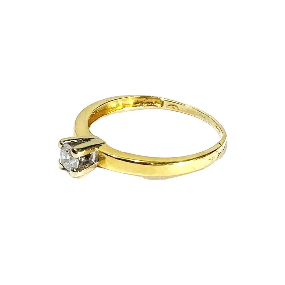 Bague Solitaire en or jaune et diamant - Castafiore