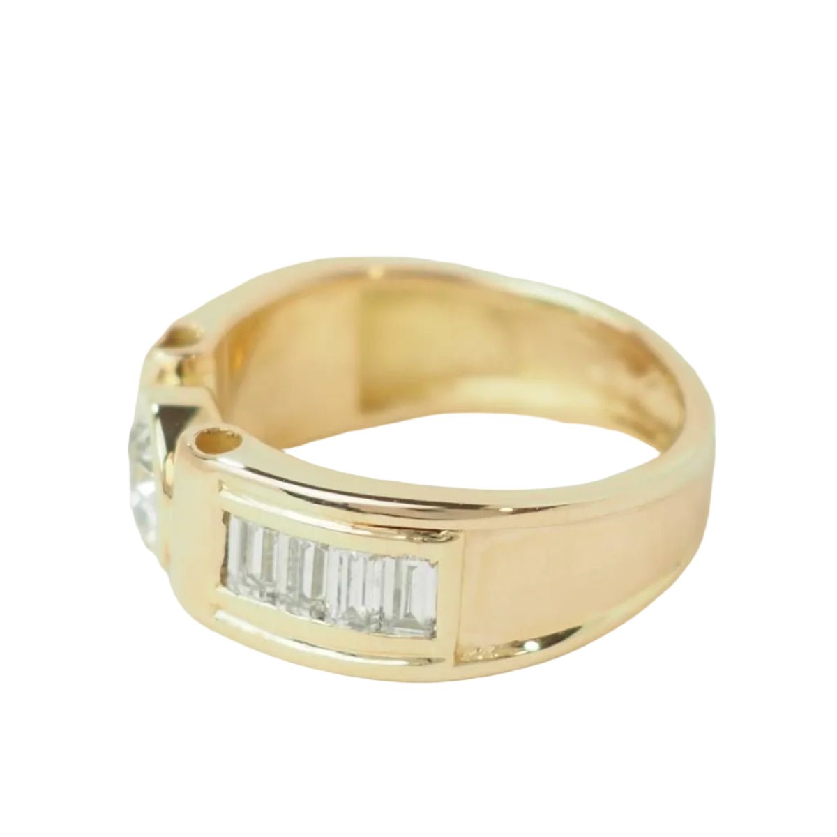 Bague Solitaire en or jaune et diamants - Castafiore