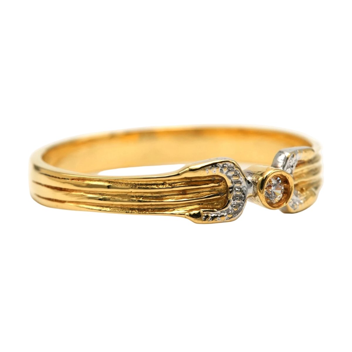Bague Solitaire en or jaune et diamants - Castafiore