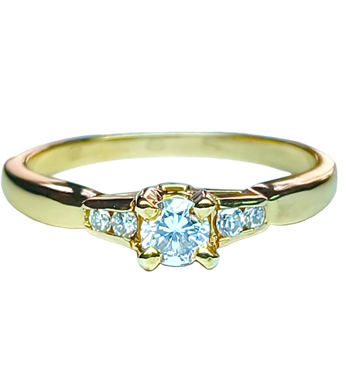 Bague Solitaire en or jaune et diamants - Castafiore