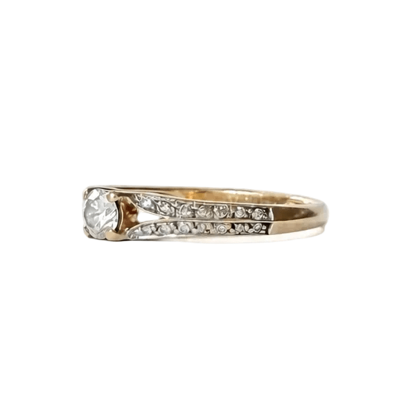 Bague Solitaire en or jaune et diamants - Castafiore