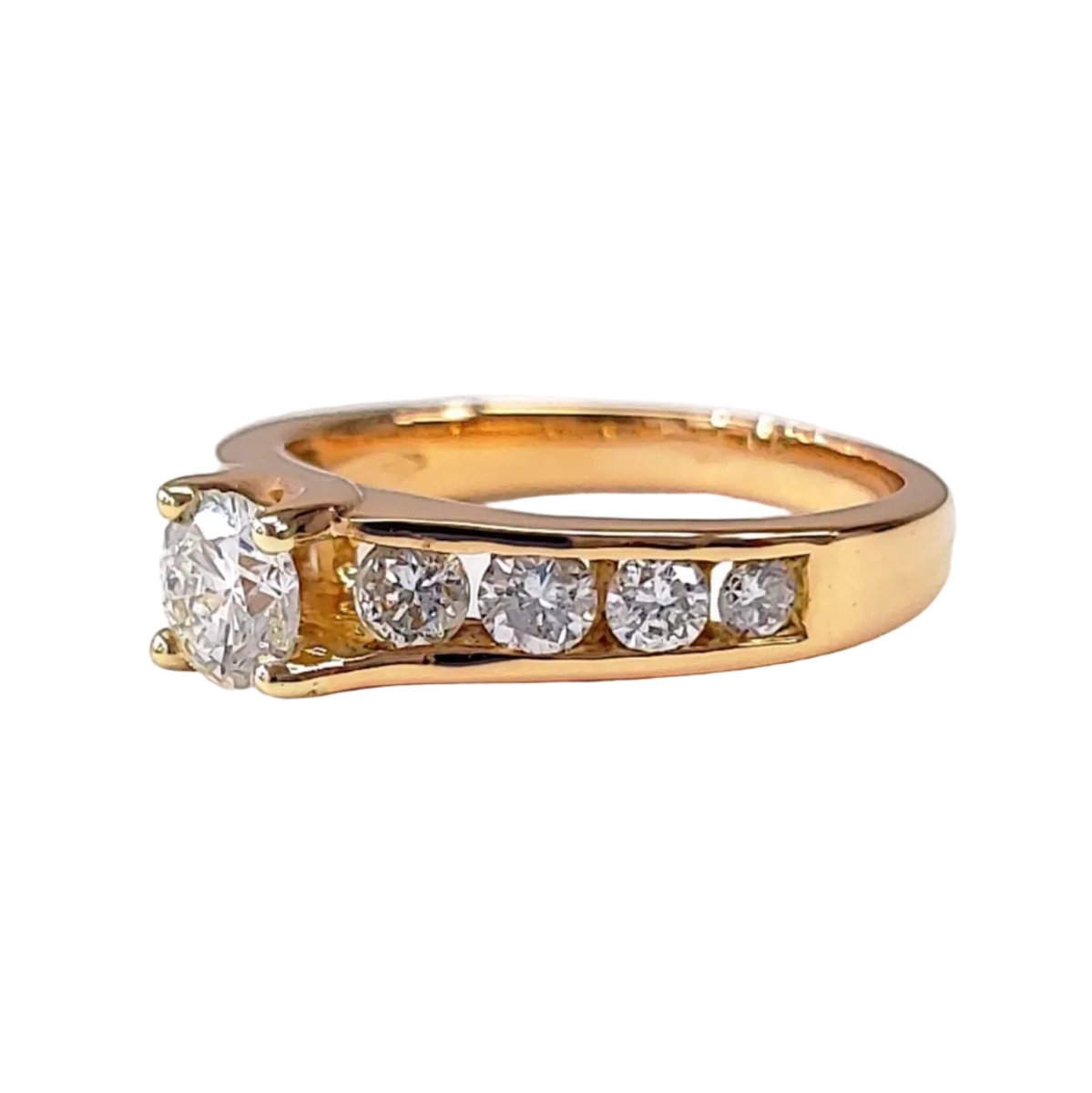 Bague Solitaire en or jaune et diamants - Castafiore