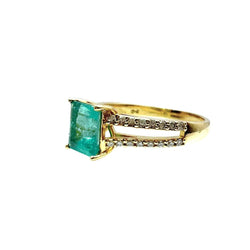Bague Solitaire en or jaune et émeraude - Castafiore