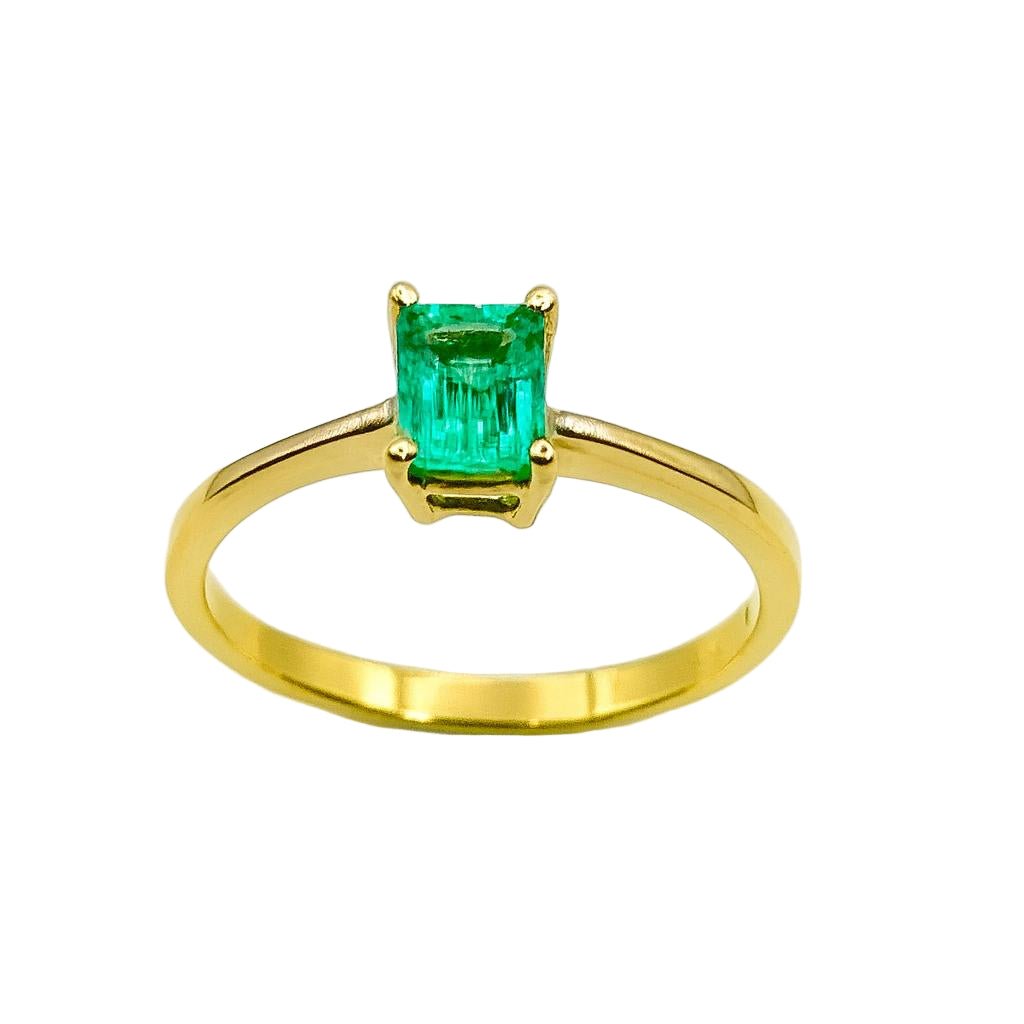 Bague Solitaire en or jaune et émeraude - Castafiore