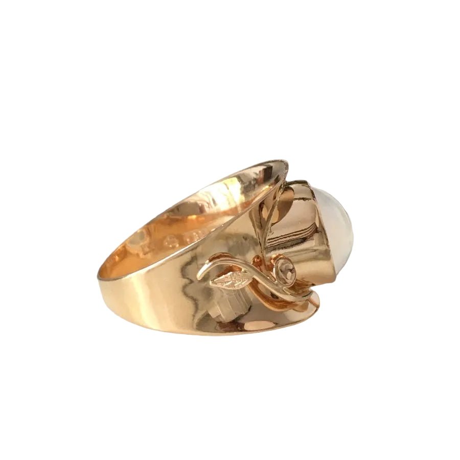 Bague Solitaire en or jaune et pierre de lune - Castafiore
