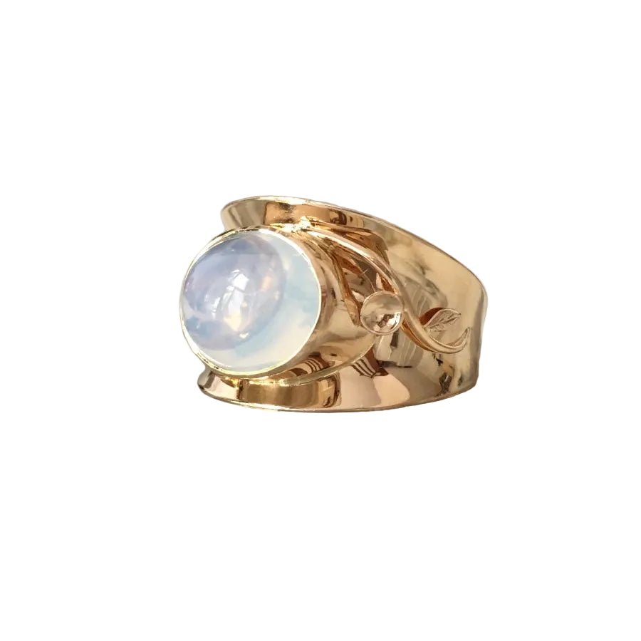 Bague Solitaire en or jaune et pierre de lune - Castafiore