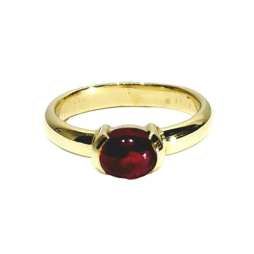 Bague Solitaire en or jaune et rubis - Castafiore