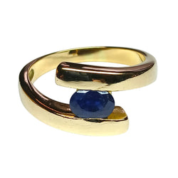 Bague Solitaire en or jaune et saphir - Castafiore