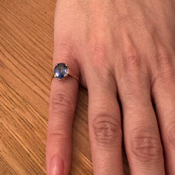 Bague Solitaire en or jaune et saphir - Castafiore