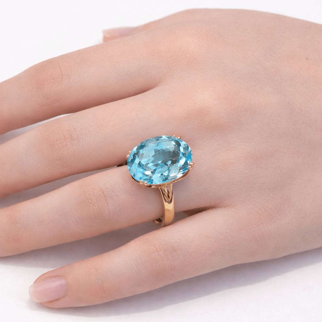 Bague Solitaire en or jaune et topaze - Castafiore