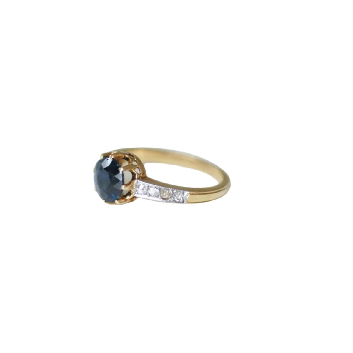Bague Solitaire en or jaune, platine, saphir et diamants - Castafiore