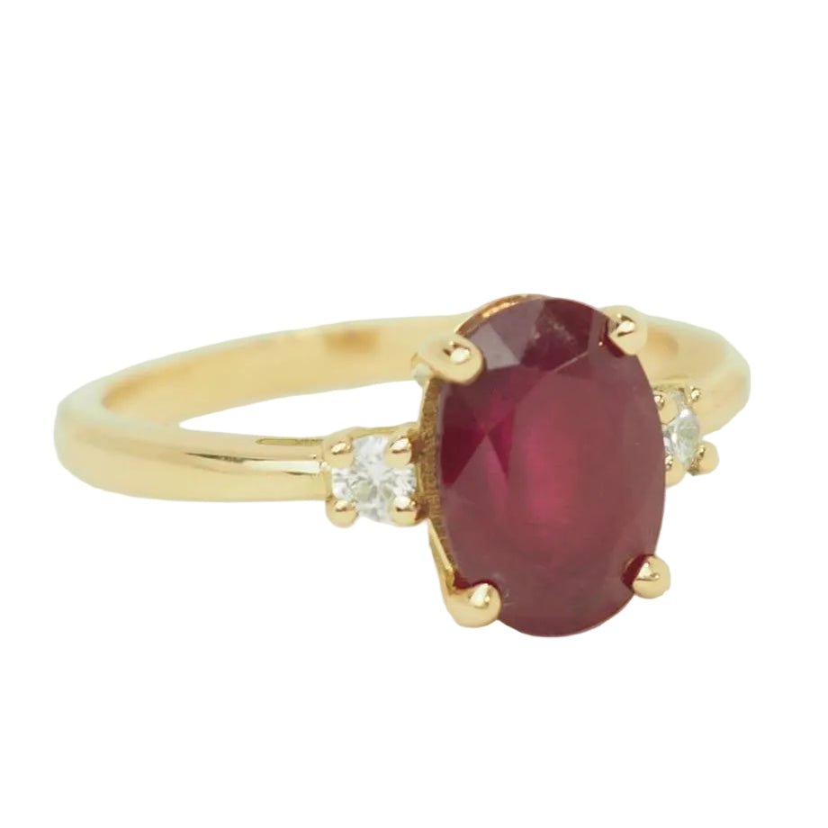 Bague Solitaire en or jaune, rubis et diamants - Castafiore