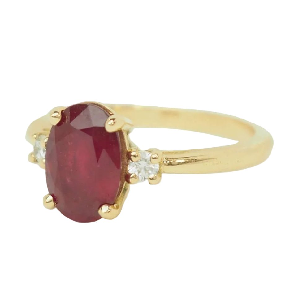 Bague Solitaire en or jaune, rubis et diamants - Castafiore