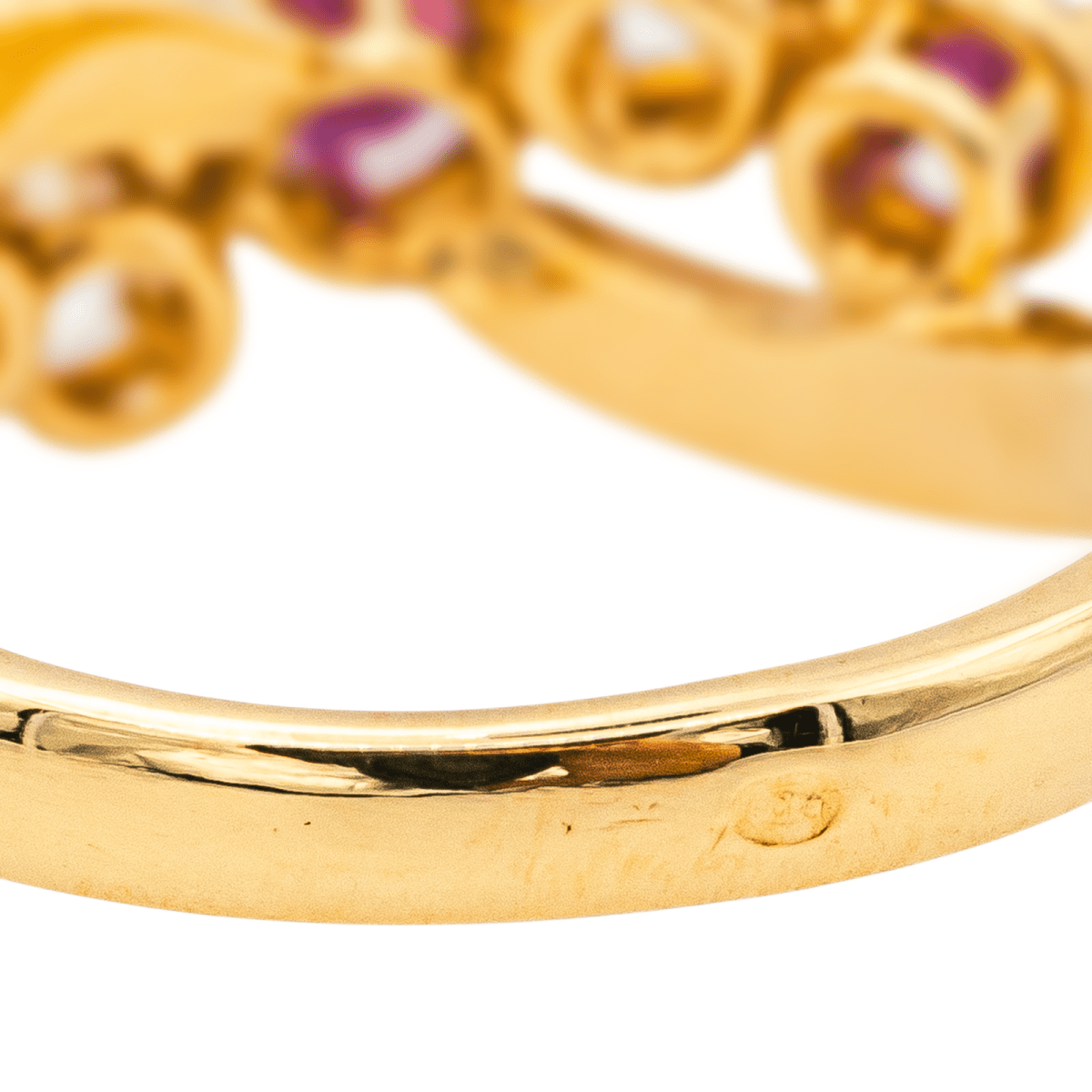Bague Solitaire en or jaune, rubis et diamants - Castafiore